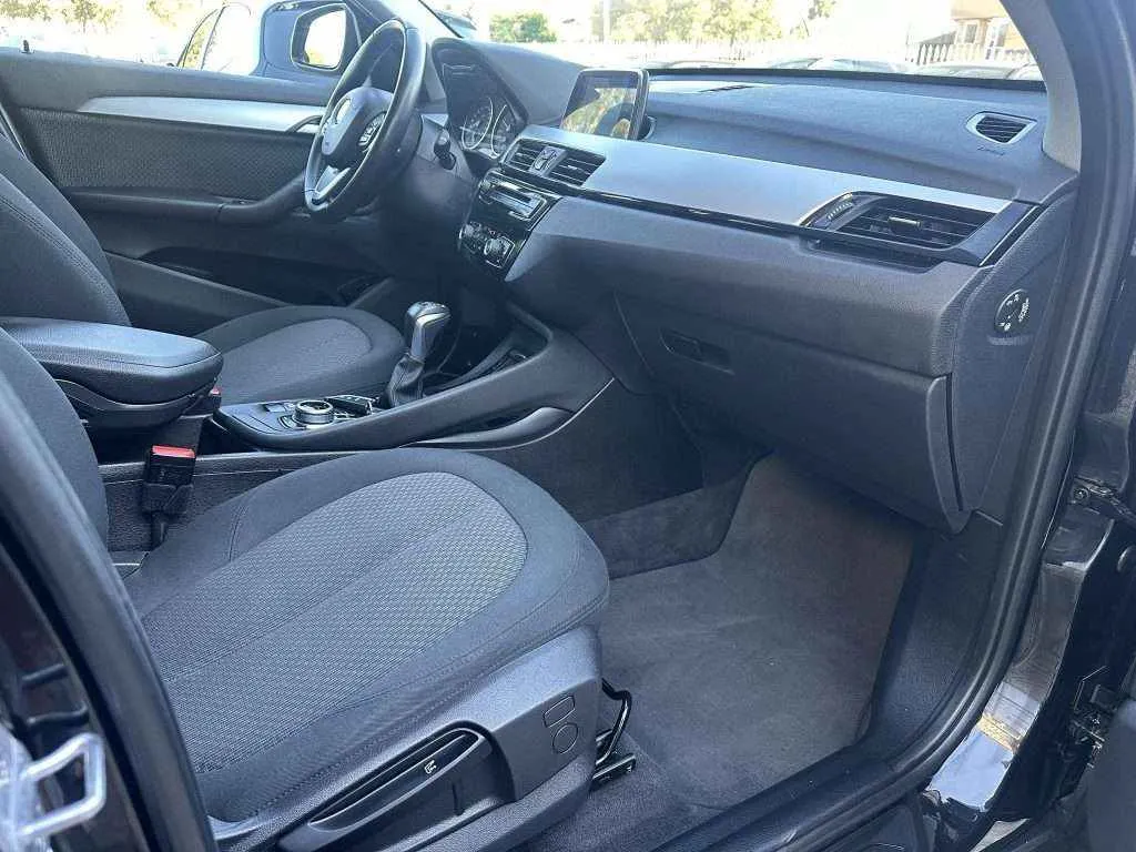 BMW X1 S-drive - 2.0D Avtomatik - 2018г.