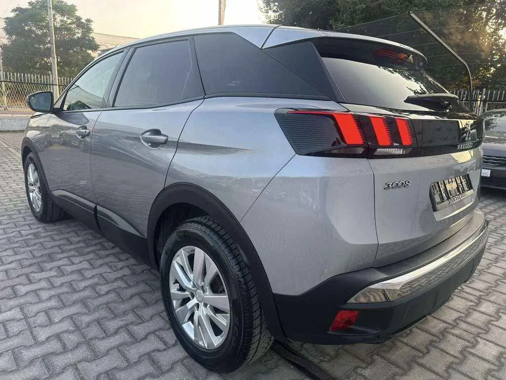 PEUGEOT 3008 Active Business - 1.2 Puretech - 2018г.