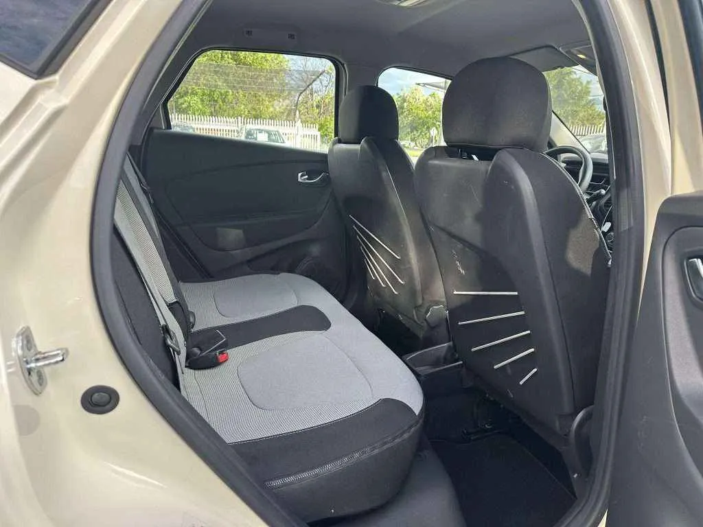 RENAULT CAPTUR Avtomatik - 1.5 DCI - 2019г.