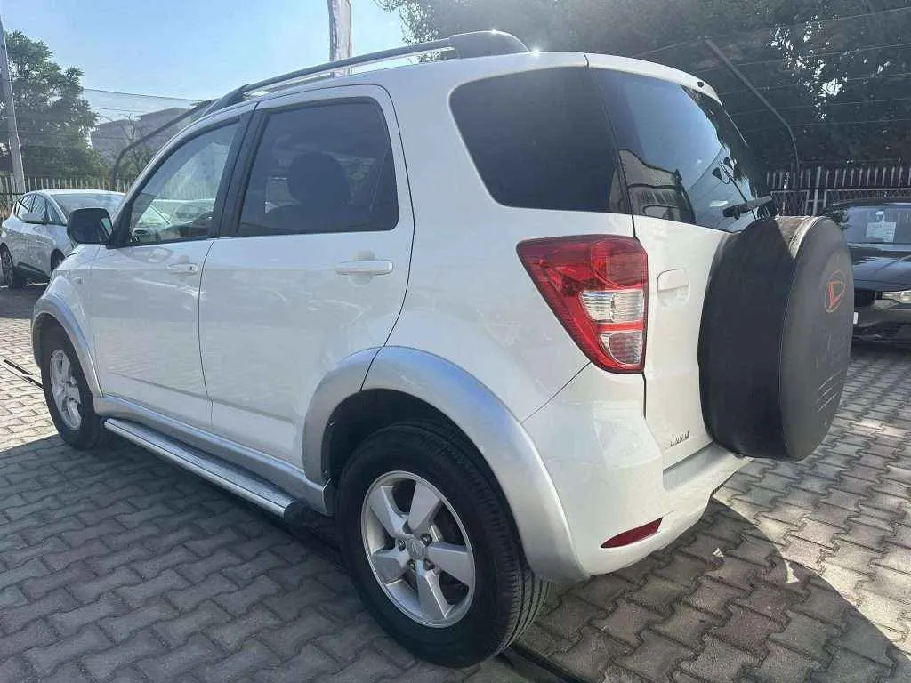 DAIHATSU TERIOS - 4x4 - 2007г.