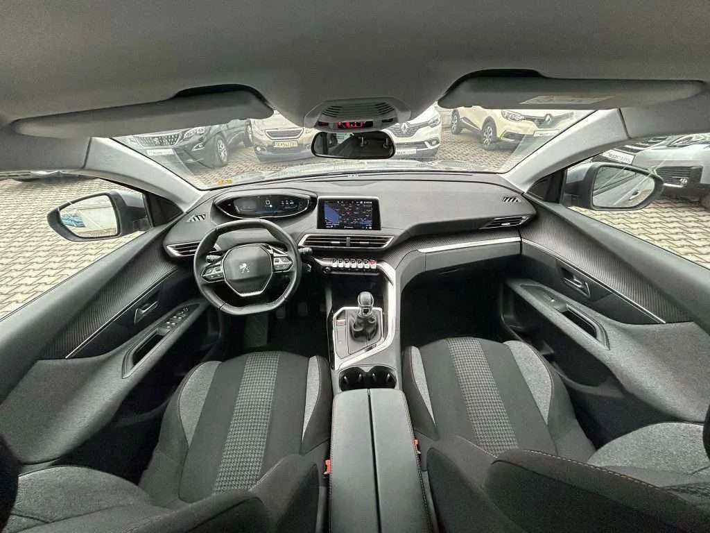 PEUGEOT 3008 - 1.5 HDI - 2020г.