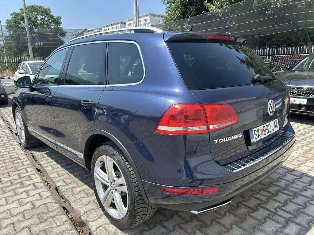 VW TOUAREG R-Line - 3.0 TDI - 2011г.
