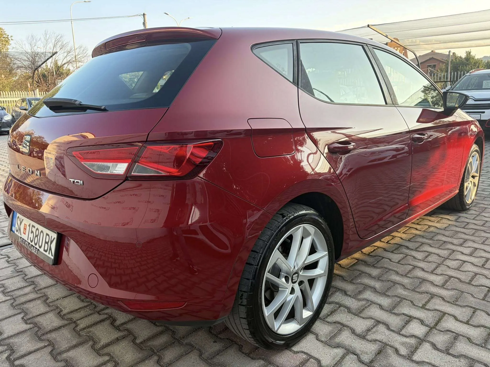 SEAT LEON - 1.6 TDI - 2015г.