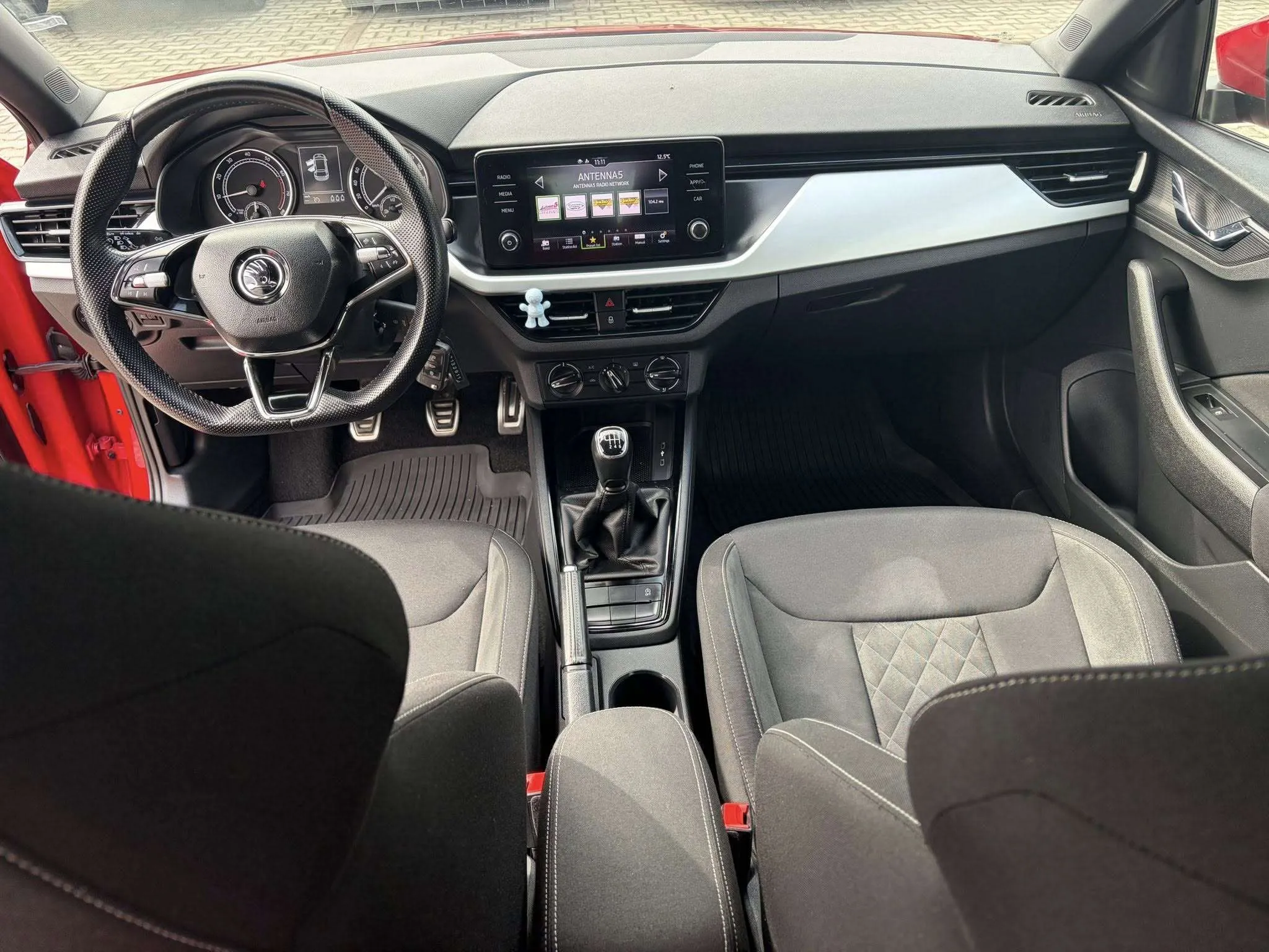 SKODA SCALA Ambition - 1.0 TSI - 2023г.