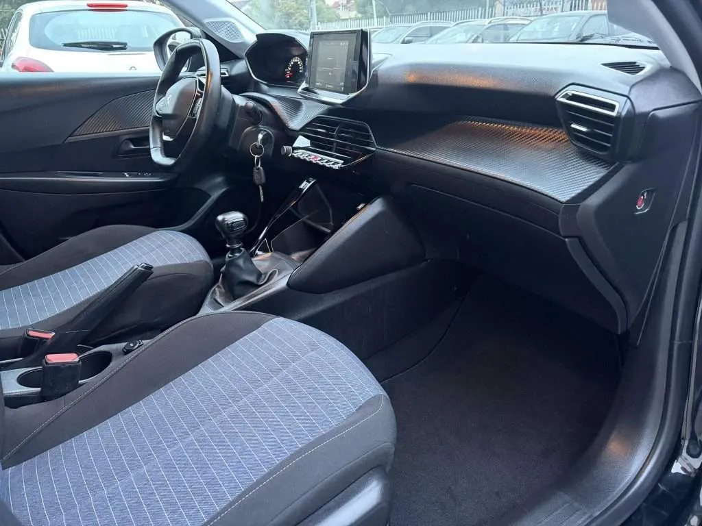 PEUGEOT 208 - 1.5 HDI - 2022г.
