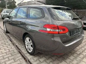 PEUGEOT 308 Facelift - 1.5 Blue-HDI - 2019г.