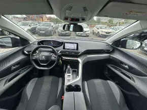 PEUGEOT 3008 - 1.5 HDI Avtomatik - 2018г.