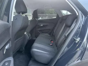 PEUGEOT 3008 - 1.2 PureTech - 2019г.