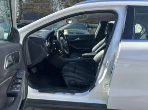 MERCEDES GLA 200 CDI Avtomatik - 2.2 CDI - 2018г.