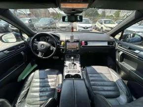 VW TOUAREG R-Line - 3.0 TDI - 2011г.